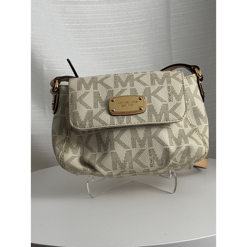Michael Kors Jet Set Small Flap Crossbody Vanilla Signature 35T2GJSC1B Used